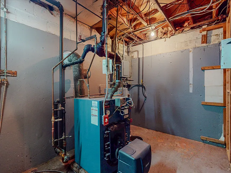677 Garfield Ave — Photo 31