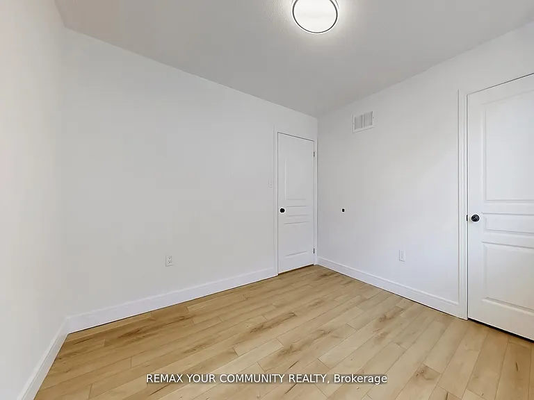 25 Bache Ave #UPPER LEVEL MAIN — Photo 35