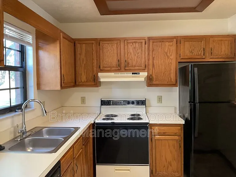 4579 Burchdale St — Photo 3