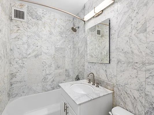 Rented by GoodRock Realty | media 19