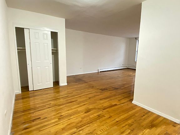 2nd image of 1110 Stadium Ave APT 5K