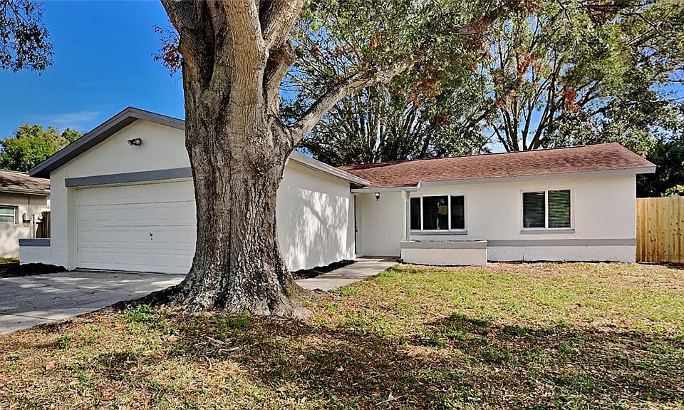 1st image of 1821 ELAINE DRIVE