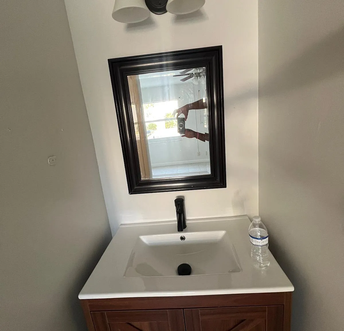 2 bed, 2.0 bath, 847 sqft, $2,400 — Photo 3