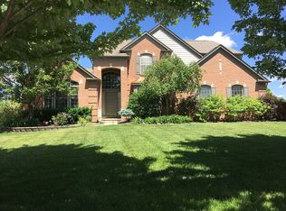 44464 Larchwood Dr, Northville, MI 48168