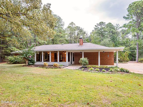 3rd image of 75 Yellow Brick Rd