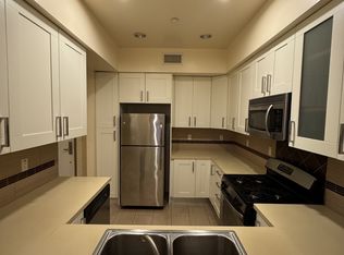 11722 Ohio Ave APT 204, Los Angeles, CA 90025