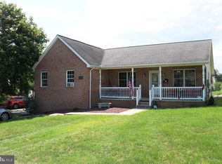 10910 Roessner Ave, Hagerstown, MD 21740