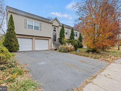 320 Borden Ave, Hamilton, NJ, 08610