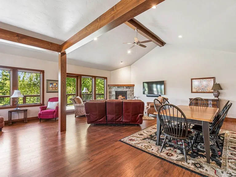 310 & 312 Fairway Dr — Photo 10