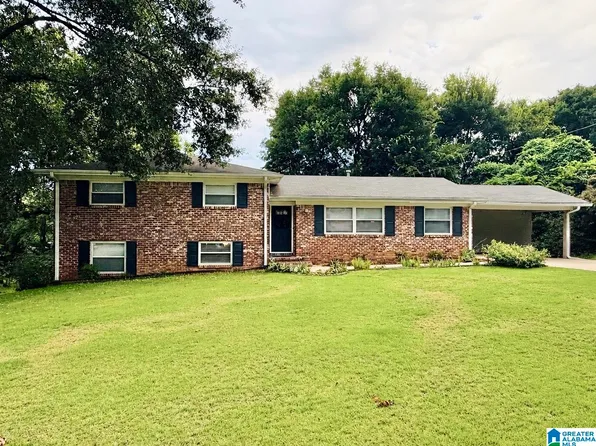 3525 Laurel View Ln, Birmingham, AL 35216