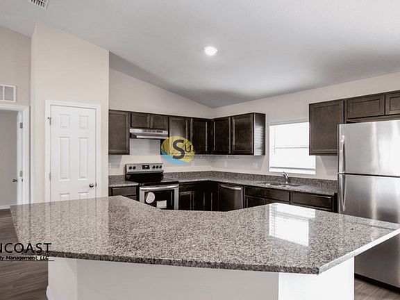 4th image of 2626 W Castania Dr