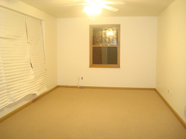 1st image of 52 Bradley Ave #1