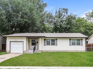 2207 Dennis St, Irving, TX 75062