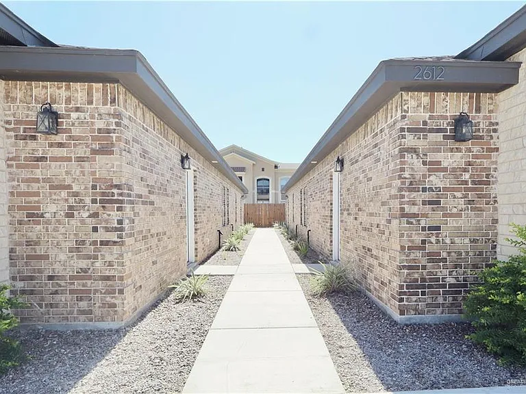 2612 E Israel Ave #A — Photo 18