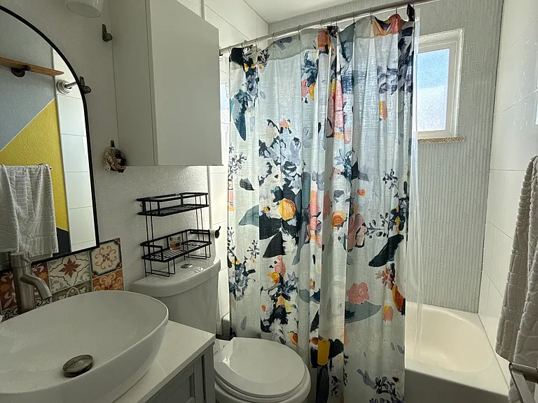 1377 Wolff St — Photo 2