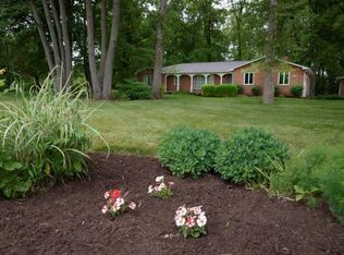 6636 Davis Rd, Hilliard, OH 43026