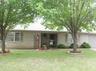 7025 Valhalla Rd, Fort Worth, TX 76116