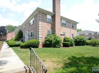 5 Heights Rd APT O2, Ridgewood, NJ 07450
