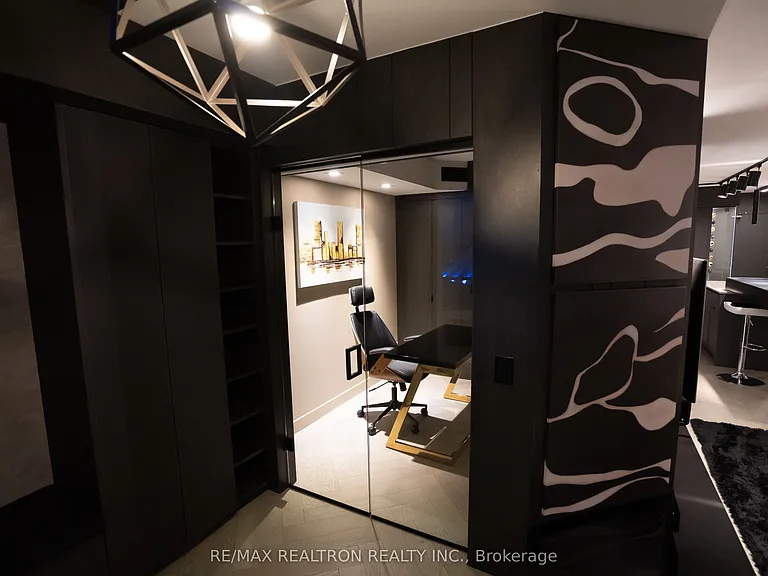 373 Front St W #2307 — Photo 31