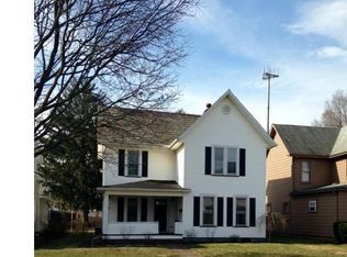 518 Fair Ave NW, New Philadelphia, OH 44663