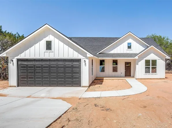 5609 N Lakeside Hills Ct, Granbury, TX 76048