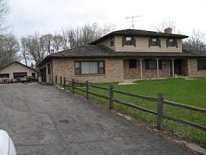 1st image of 604 Wall Street Ave N