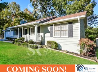 2260 Hammond Ct, Ellenwood, GA 30294