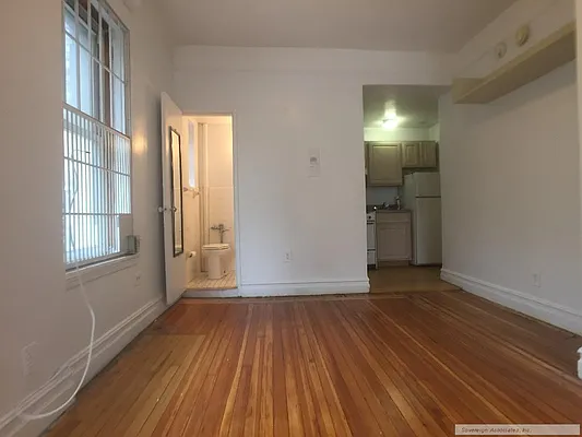 Rented by Sovereign Associates | media 12