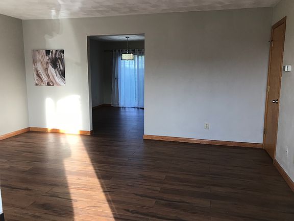 4th image of 148 Cadle Dr