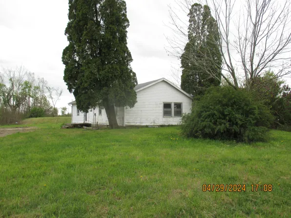 13091 Prattville Rd, Pittsford, MI 49271