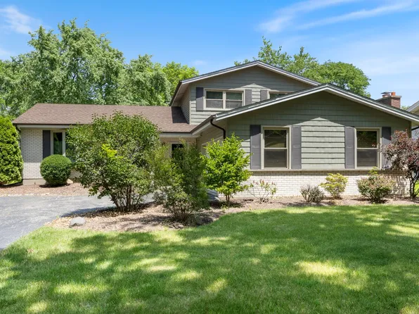 1235 Cheshire Ave, Naperville, IL 60540