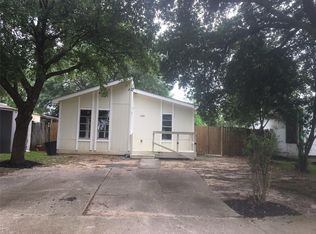 11950 Greenloch Ln, Houston, TX 77044