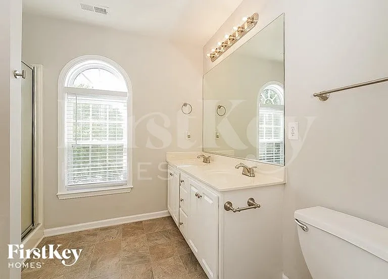 882 Eli Moore Ct — Photo 9