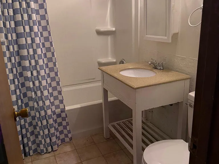 824 Mechanic St #16 — Photo 1