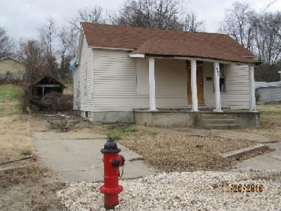4th image of 727 Crystal Ave