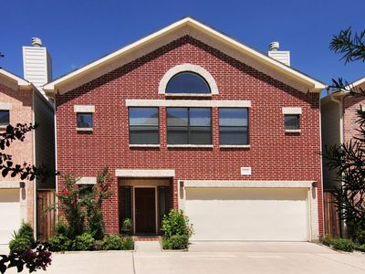 3732 Main Plaza Dr, Houston, TX, 77025