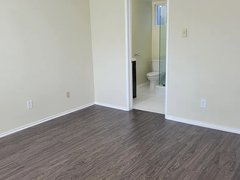 2100 Hermosa Ave #B — Photo 5