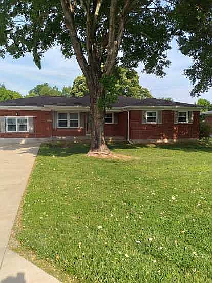 1st image of 9010 Thompson Ln