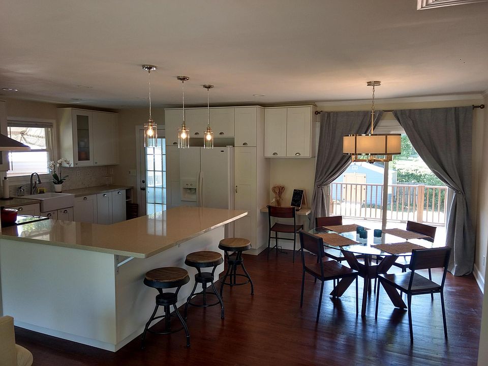 Kitchen and living room