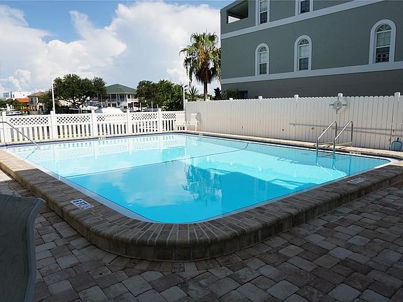 3rd image of 719 Pinellas Bayway #107