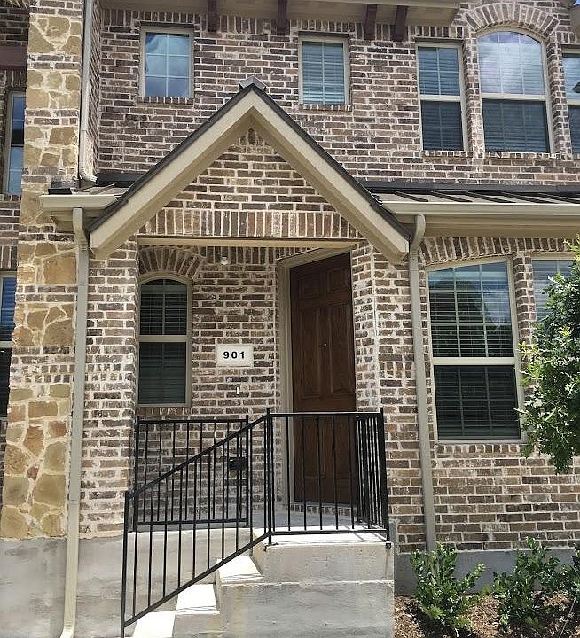 1st image of 901 Shelby Ln