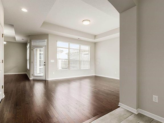 4th image of 10508 Elderberry Dr