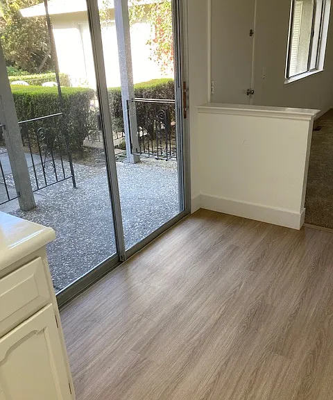 Dining area in kitchen