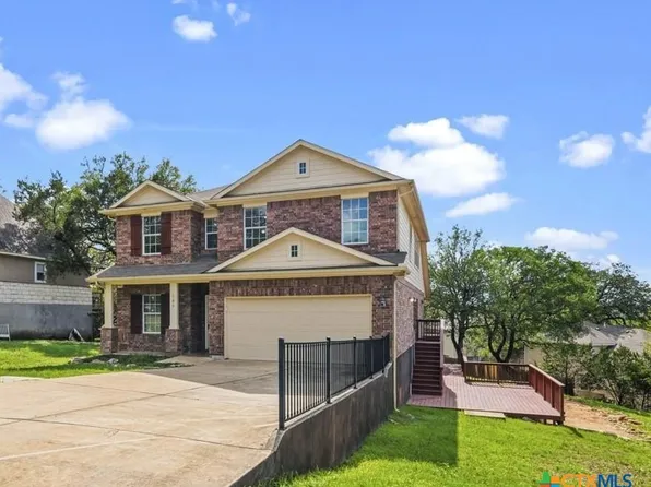 105 Juniper Ct, San Marcos, TX 78666