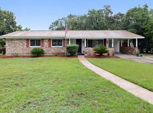 360 Randall Dr, Biloxi, MS 39531