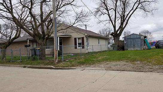 2nd image of 315 Highlawn Ave