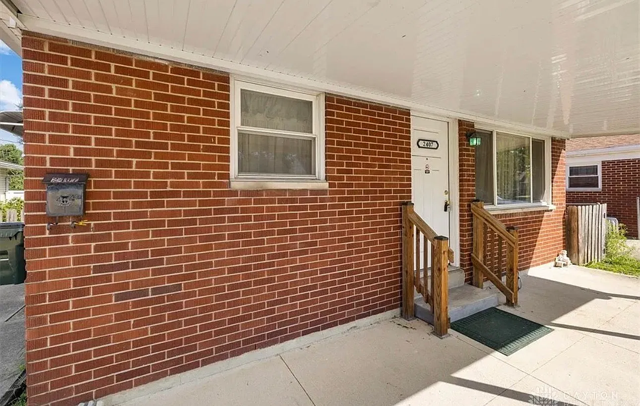 3 bed, 925 sqft, $1,225 — Photo 4