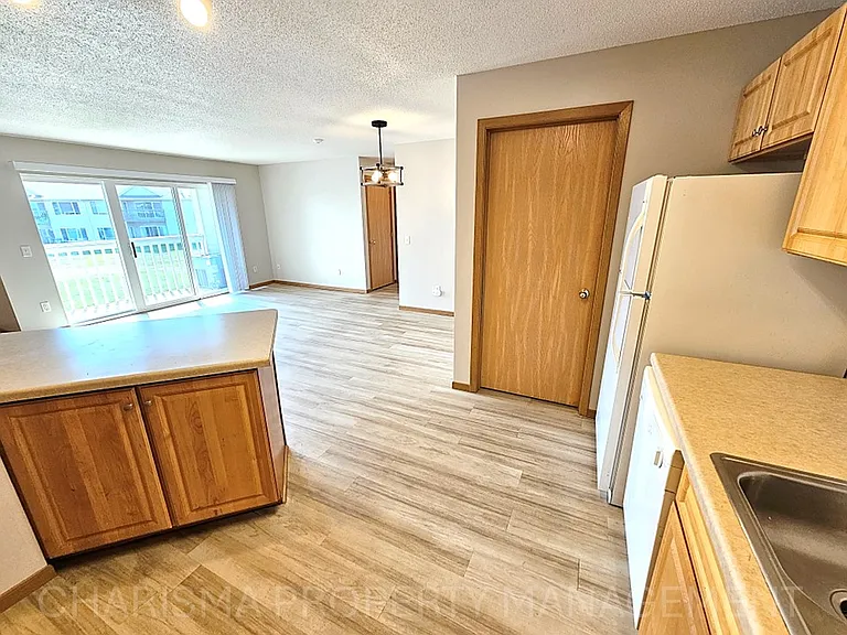 Park Place Condos — Photo 26