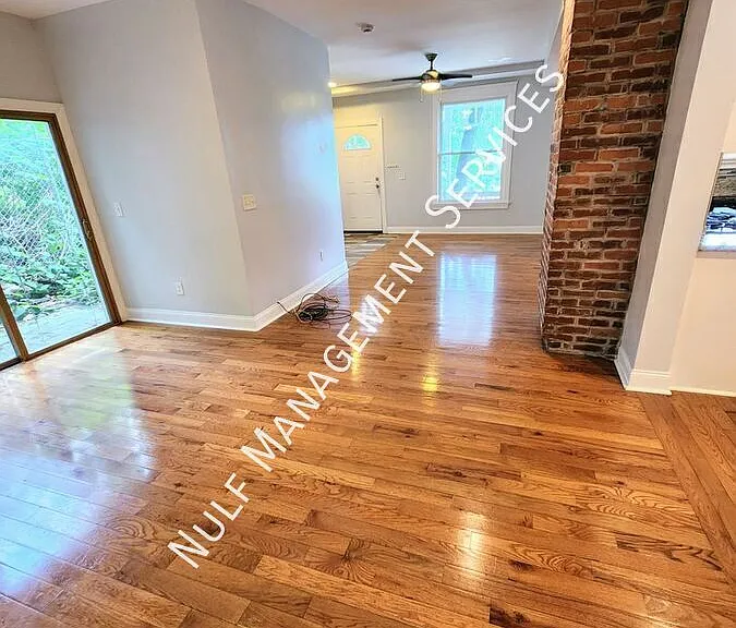 6618 Butler St — Photo 4