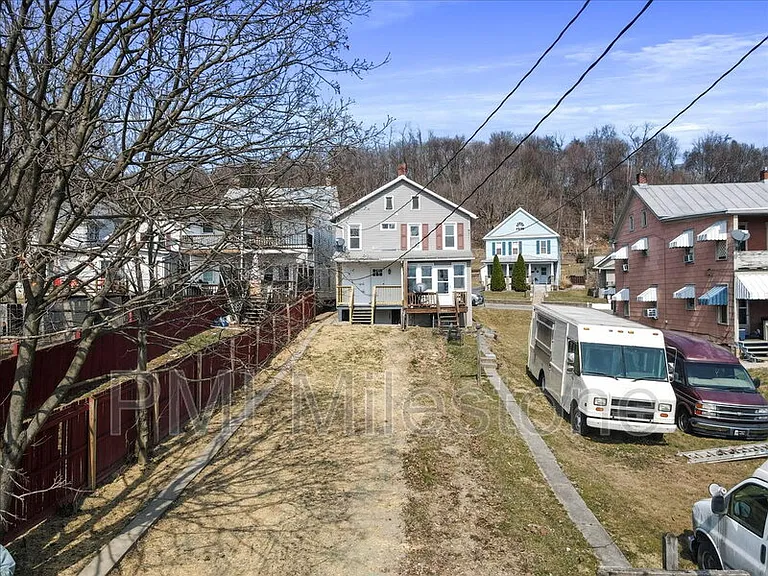 16 Woods Ln — Photo 34